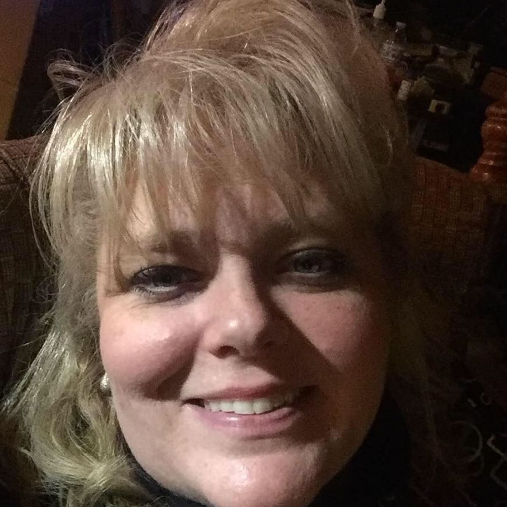 Meet your Posher, Alisha